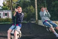 Jeux enfants avec corde